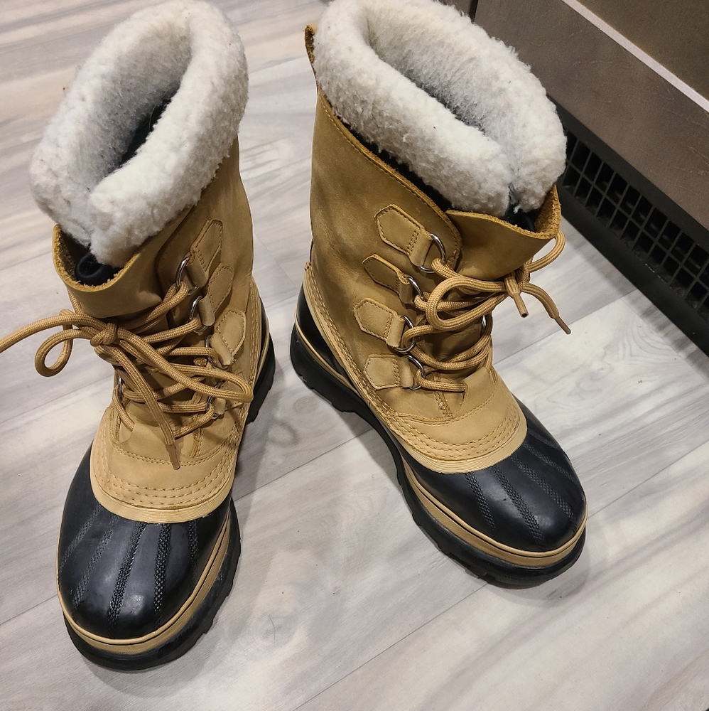 Sorel caribou winter boots
